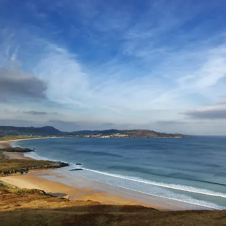 Clanree & Leisure Centre ليتيركيني