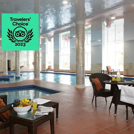 Clanree & Leisure Centre Hotel
