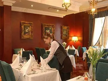 Hotell Clanree & Leisure Centre