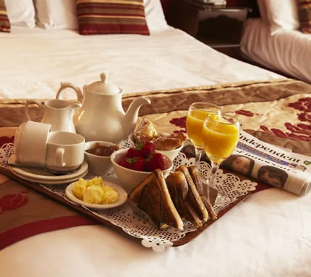 فندق Clanree & Leisure Centre