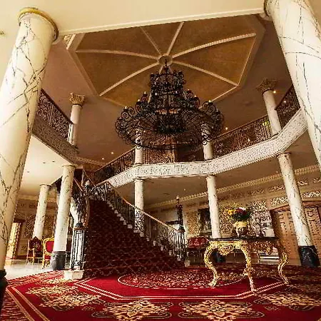 Clanree & Leisure Centre فندق