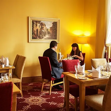 Hotel Clanree & Leisure Centre