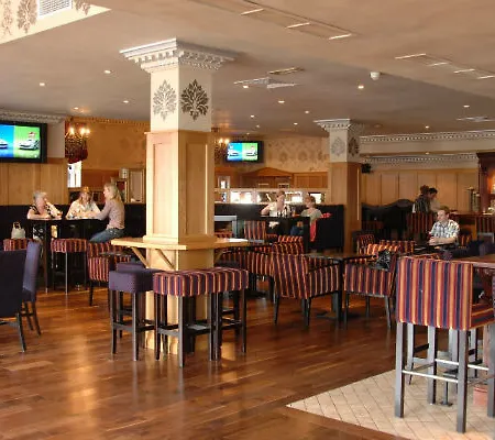 Clanree & Leisure Centre 4*