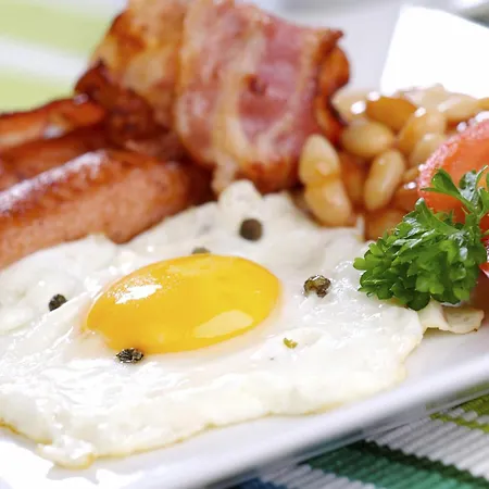 فندق Clanree & Leisure Centre