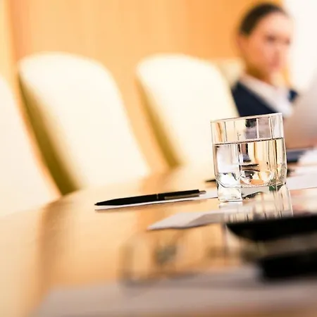 Clanree & Leisure Centre ليتيركيني