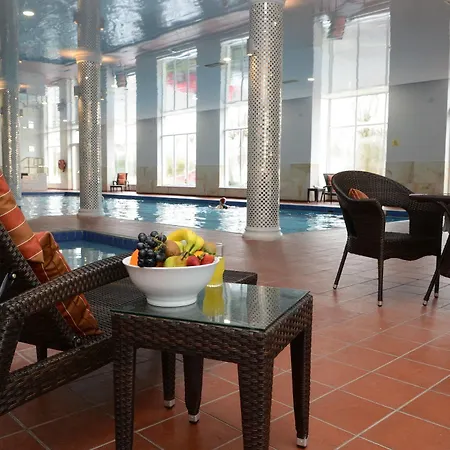Clanree & Leisure Centre 4*