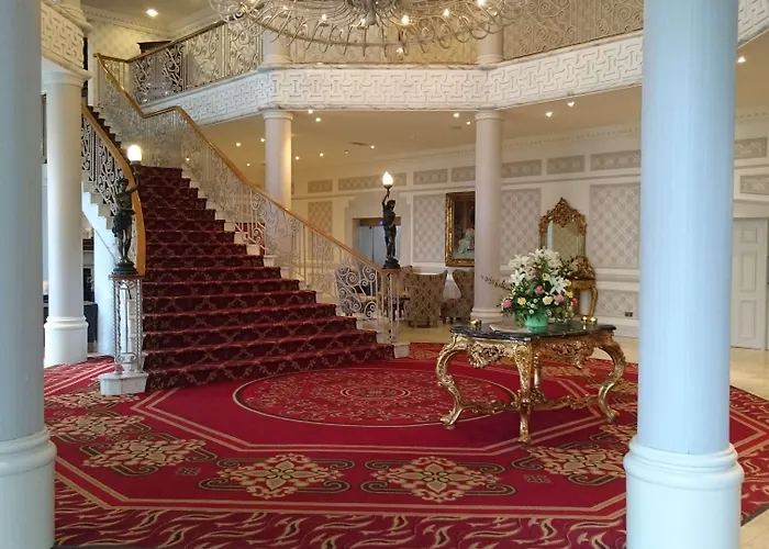 Clanree & Leisure Centre Отель Леттеркенни