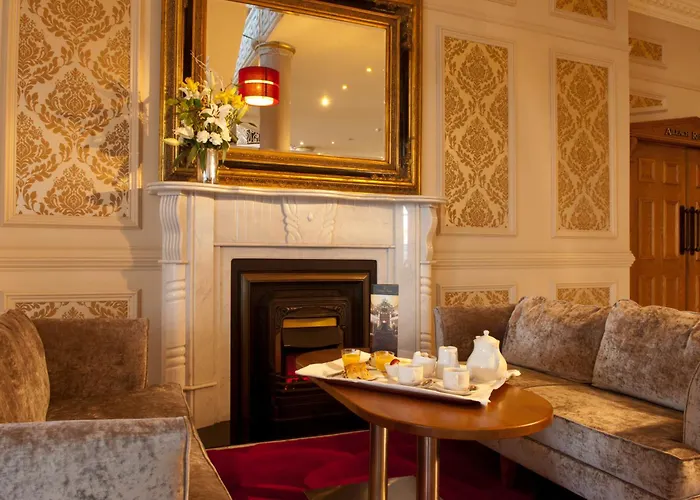 Clanree & Leisure Centre Отель