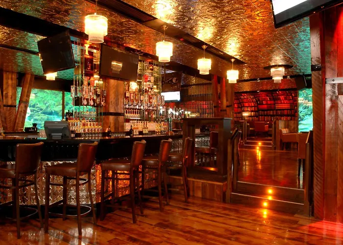 Clanree & Leisure Centre Отель