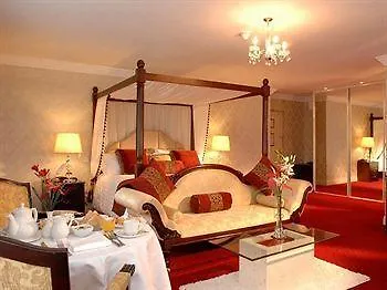 Clanree & Leisure Centre 4*