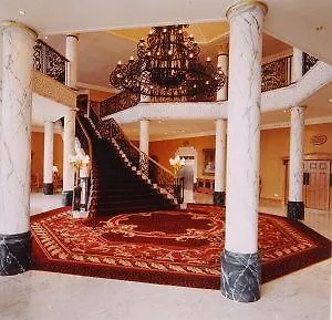 Отель Clanree & Leisure Centre 4*