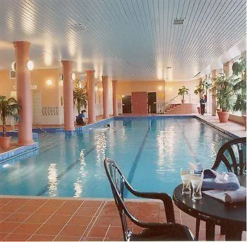 Clanree & Leisure Centre 4*