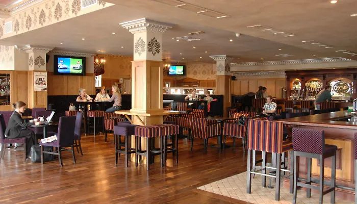 Clanree & Leisure Centre 4*