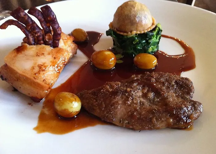 Hotel Clanree & Leisure Centre 4*