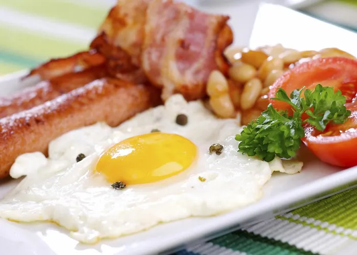 Отель Clanree & Leisure Centre