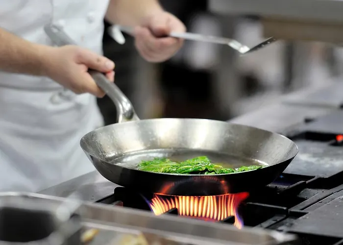 Clanree & Leisure Centre Отель Леттеркенни